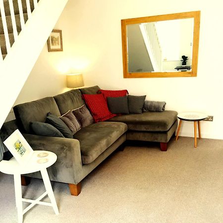 The Little House Villa Yeovil Exterior foto